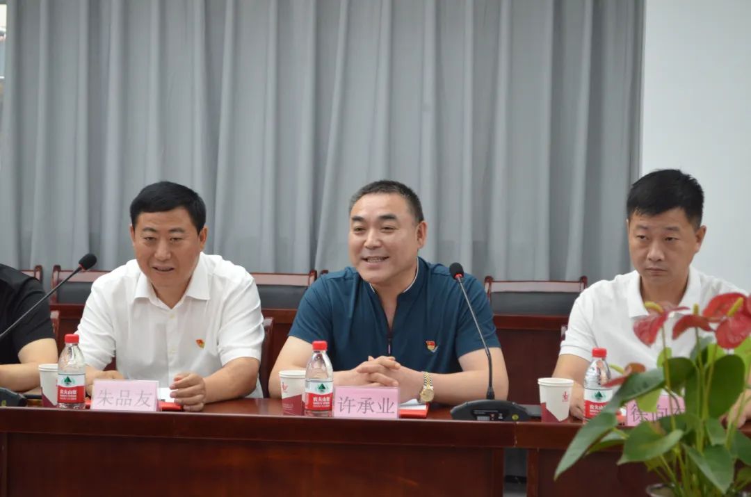 1688352776433303.jpg 640.jpg